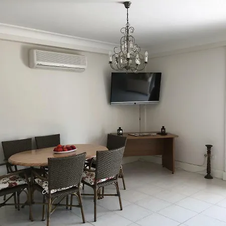 Odek's Seaview Апартаменты Гюллюк